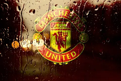 Hình nền Manchester United đẹp nhất 2025: Bộ sưu tập cho máy tính và điện thoại