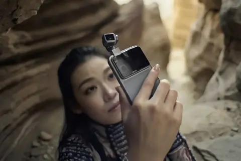 HONOR Robot Phone tạo dấu ấn với gimbal ba trục, hơn 100 bằng sáng chế và công nghệ ARRI