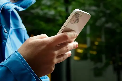 iPhone 13 có eSIM không? Giải đáp chi tiết từng phiên bản và cách dùng hợp lý tại Việt Nam