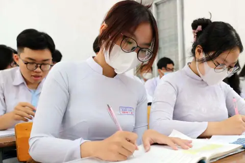 Khối nào dễ xét tuyển đại học nhất? Gợi ý tổ hợp phù hợp và bí quyết chọn đúng