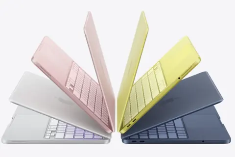 TOP 10 laptop dưới 20 triệu đáng mua 2026: Laptop mượt, giá hợp lý cho nhiều nhu cầu