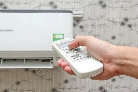 Tìm hiểu lỗi E0 máy lạnh Reetech là lỗi gì? Cách sửa tại nhà và khi nào cần thợ