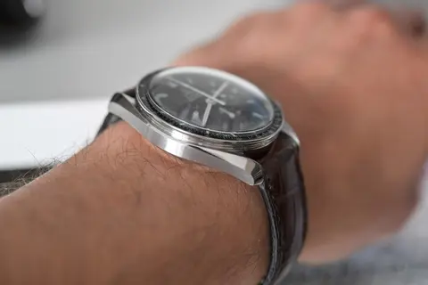 Lug to lug là gì? Tìm hiểu chi tiết về yếu tố quan trọng khi chọn đồng hồ