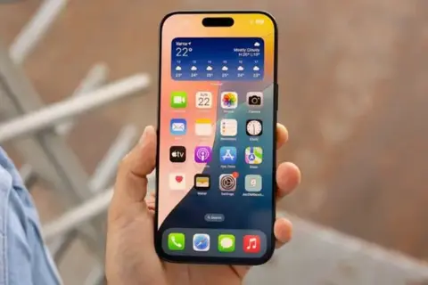 Màn hình linh kiện là gì? Khái niệm, phân loại và chất lượng so với màn hình zin