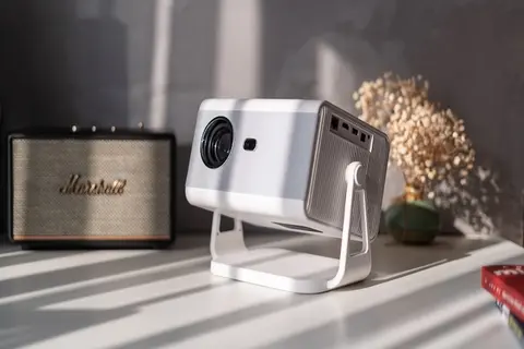 Máy chiếu dưới 2 triệu nào tốt? Kinh nghiệm chọn máy phù hợp nhu cầu