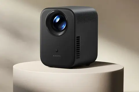 Đánh giá nhanh Xiaomi Smart Projector L1 - Giải pháp giải trí hoàn hảo tại gia