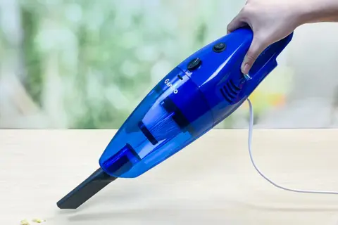 Máy hút bụi cầm tay Rapido RVC-600H: Lực hút 600W mạnh mẽ, làm sạch nhanh mọi bề mặt
