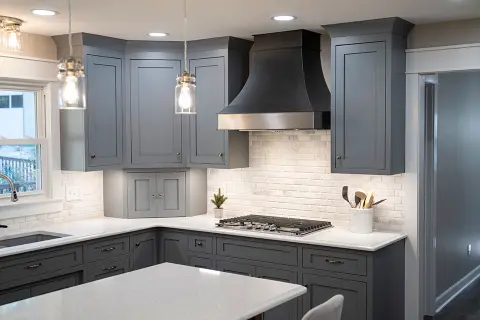 Máy hút mùi loại nào tốt nhất hiện nay? Những điều cần biết trước khi "xuống tiền"