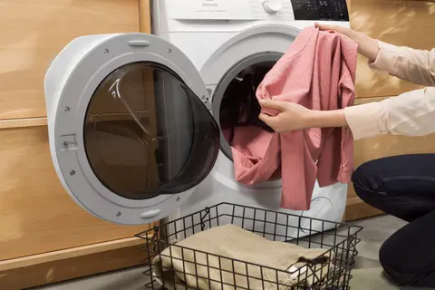 Tìm hiểu tình trạng máy sấy Electrolux không khô quần áo: Nguyên nhân và cách khắc phục an toàn, nhanh chóng