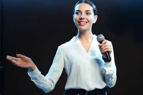 Khám phá nghề MC: Những kỹ năng cần thiết để dẫn chương trình chuyên nghiệp