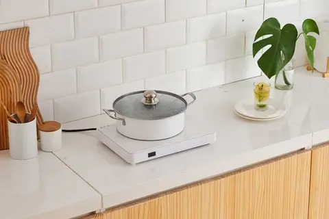 Mua bếp từ ở đâu tại TPHCM đảm bảo chất lượng, uy tín và giá cả phải chăng cho gia đình bạn?