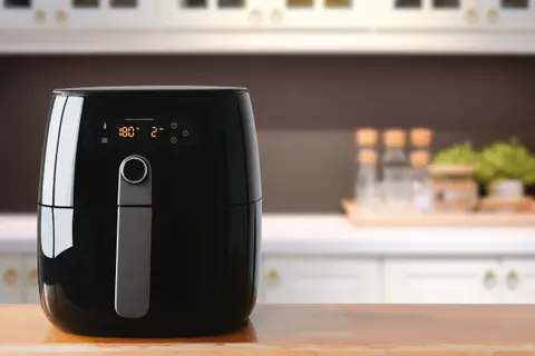 9 nồi chiên không dầu đẹp bán chạy tại FPT Shop: Thiết kế sang trọng, công suất mạnh mẽ giúp thức ăn chín đều, thơm ngon