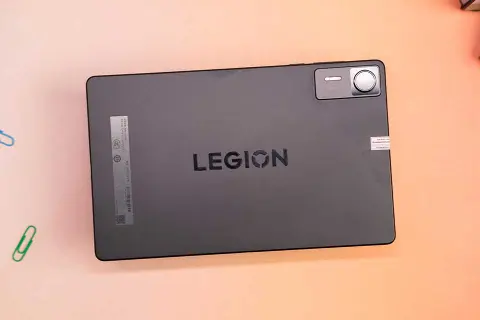 Đánh giá Lenovo Y700 Gen 4: Tablet gaming nhỏ gọn nhưng có hiệu năng đáng kinh ngạc