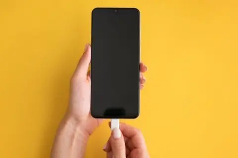 Tại sao điện thoại Android tự khởi động lại và cách khắc phục dứt điểm tình trạng này
