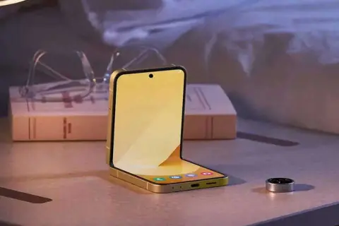 Dung lượng Samsung Galaxy Z Flip 7: Rò rỉ chi tiết về pin, RAM và bộ nhớ trong