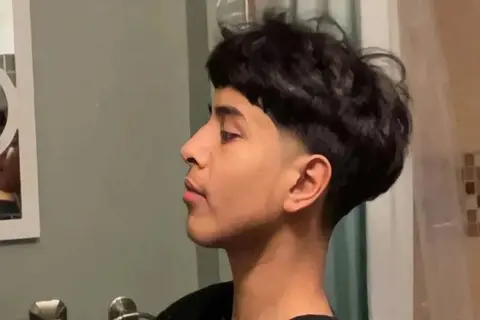 Khám phá kiểu tóc Edgar: Xu hướng tóc nam cá tính, mạnh mẽ và cách tạo kiểu phù hợp với từng gương mặt