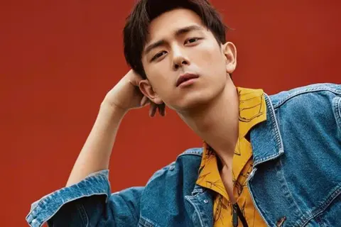 Top 15 kiểu tóc nam ngắn mặt tròn hot nhất 2024 giúp bạn thay đổi diện mạo, tự tin hơn mỗi ngày