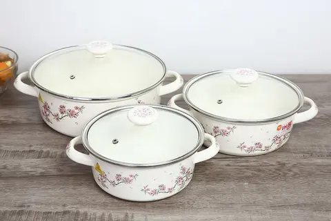 Nồi tráng men sứ có ưu điểm gì? Top 3 nồi tráng men sứ dùng được bếp từ an toàn, bền đẹp