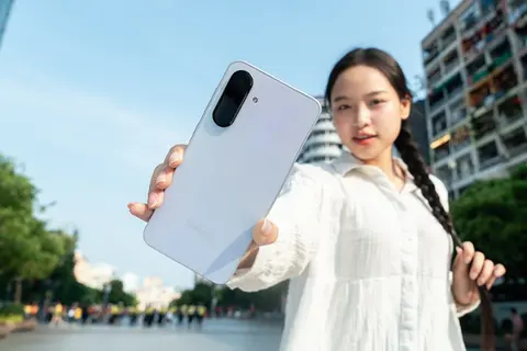 Trên tay và đánh giá nhanh Samsung Galaxy A36 5G: Trẻ trung, hiện đại, camera chất lượng, giá bán phải chăng, phù hợp với Gen Z