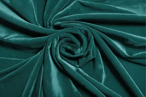 Vải tuyết nhung là gì? Ưu, nhược điểm loại vải này và hướng dẫn giặt đúng cách