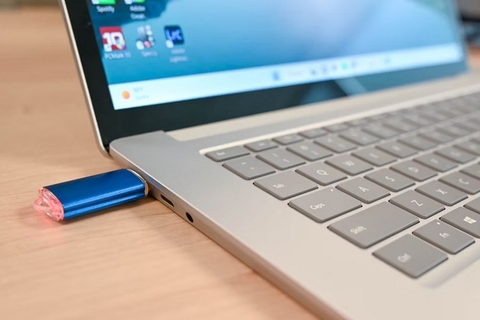 Làm thế nào để xóa tính năng chống ghi trên Windows 11?