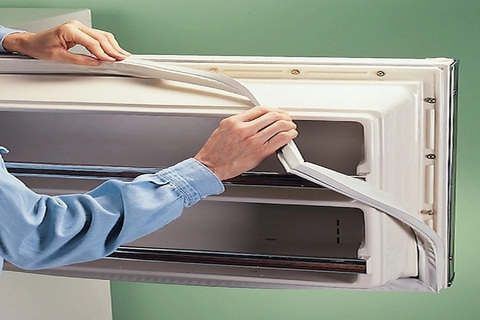 Hướng dẫn cách sửa lỗi gioăng tủ lạnh Toshiba: Nguyên nhân, cách xử lý và thay thế