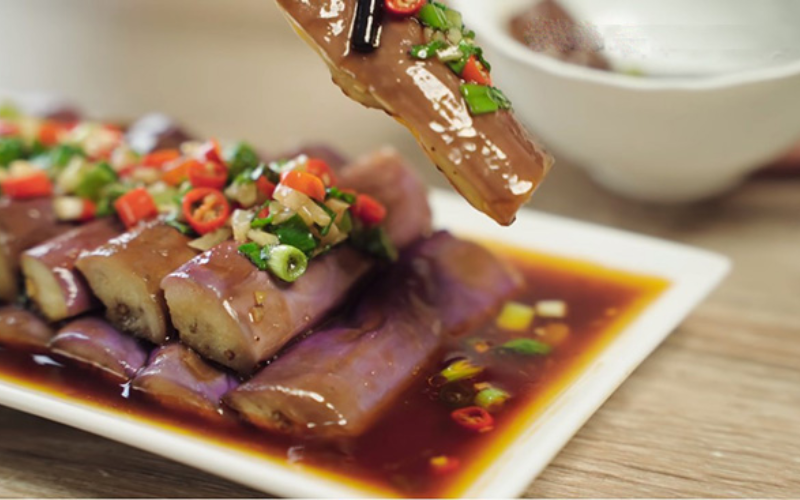 Cà tím nấu chay (ảnh 1)