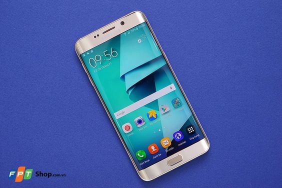 Samsung Galaxy S6 Edge Plus charging