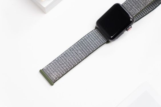 dây đeo Apple Watch ivalue vải Nylon Dark Olive (ảnh 3)