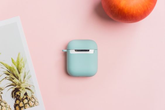Hộp đựng Apple AirPods 1/AirPods 2 (ảnh 2)