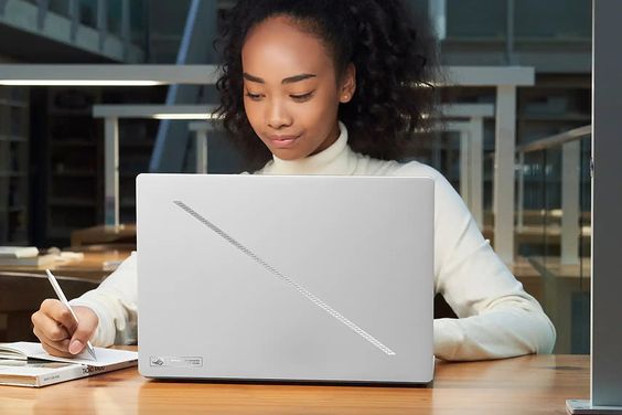 ASUS Gaming ROG Zephyrus G16 GU605MV-QR196W (ảnh 4)