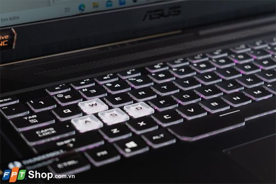 ASUS TUF Gaming F17 FX706HC-HX579W (ảnh 8)