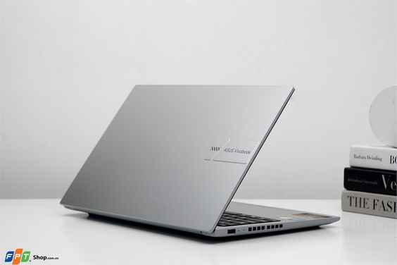 ASUS Vivobook 16 X1605VA-MB105W (ảnh 4)