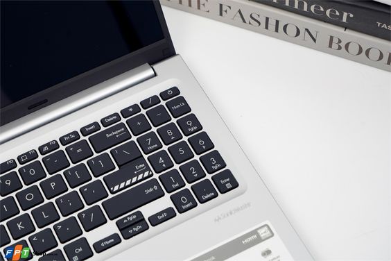 ASUS Vivobook 16 X1605VA-MB105W (ảnh 7)
