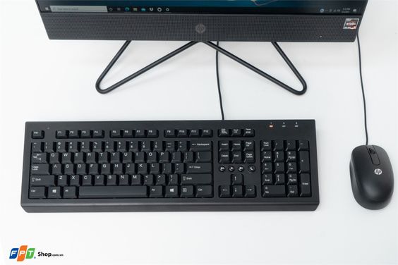 HP 205 Pro G8 AIO R5 Dễ dàng lắp đặt, đầy đủ phụ kiện làm việc