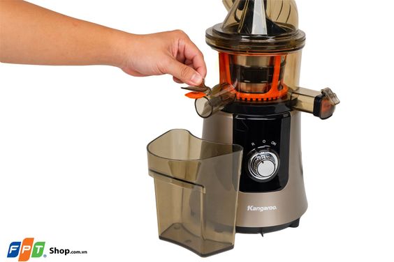 Máy ép chậm Kangaroo KG200SJF nhiều phụ kiện tiện dụng