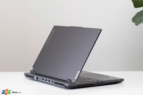 Lenovo Legion 5 Ryzen 7 (ảnh 1)