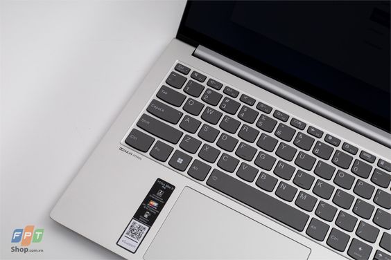 Hiệu năng Lenovo Yoga Slim 7 Pro