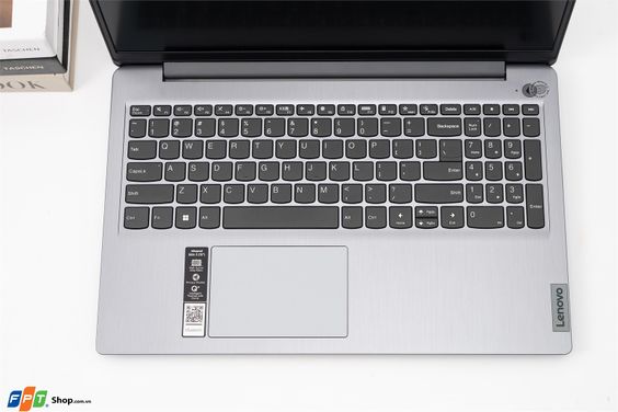 Cấu hình Lenovo Ideapad 3 15ITL6 i7