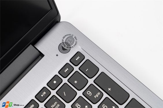 Lenovo Ideapad 3 15ITL6 i7 chống mỏi mắt