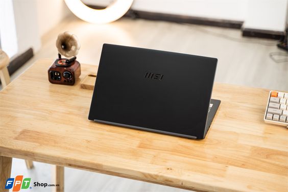 MSI Modern 15 B7M-099VN (ảnh 8)