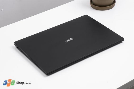 LG Gram 16 2022 16Z90Q-G.AH76A5 (ảnh 8)