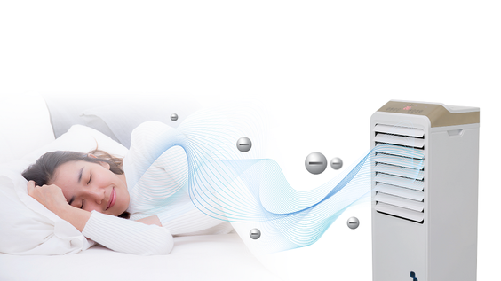 Quạt điều hòa hai chiều Karofi KAC-020HR với khả năng phát ion âm