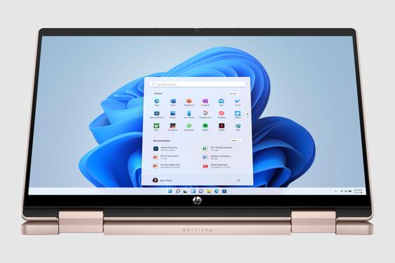 Laptop HP Pavilion X360 14-ek1049TU sở hữu màn hình cảm ứng đa điểm