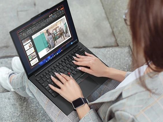 Laptop Lenovo ThinkPad E14 G5 (hình 4)