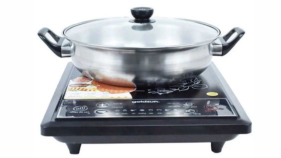 Tặng kèm nồi lẩu tiện dụng