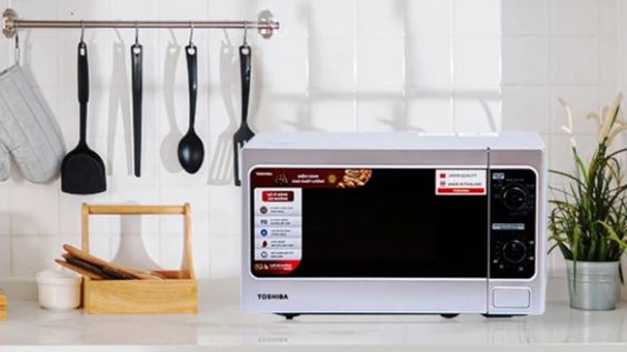 Lò vi sóng Toshiba giá bao nhiêu?