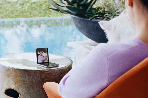 OPPO Find N2 Flip đa dạng chế độ gập