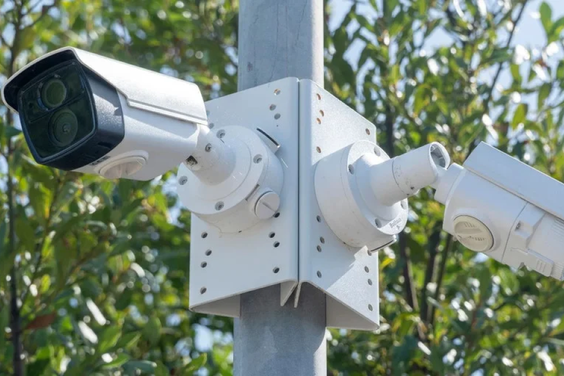 Khả năng chống nước và chịu va đập của camera