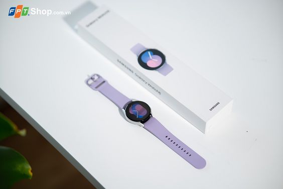 Chính sách ưu đãi khi mua Samsung Galaxy Watch chính hãng tại FPT Shop
